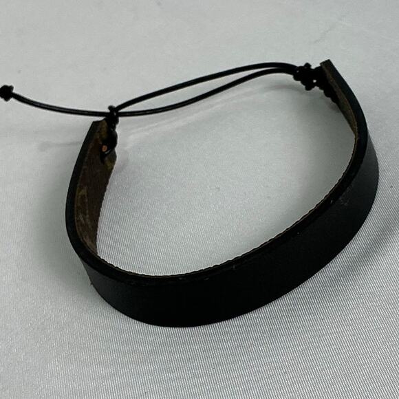 Louis Vuitton Monogram Canvas Slide Leather Bracelet - Picture 6 of 6